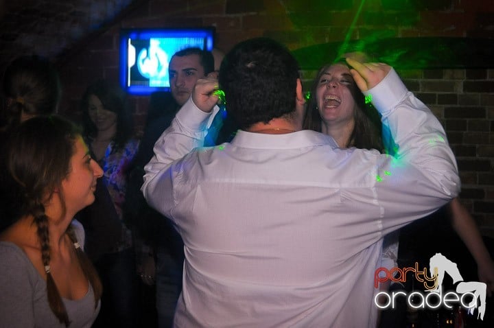 Super Party în Club Escape, 