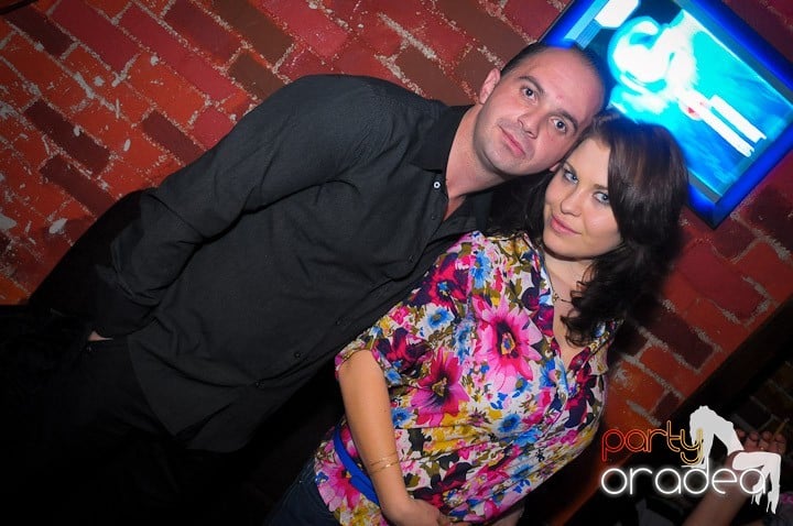 Super Party în Club Escape, 