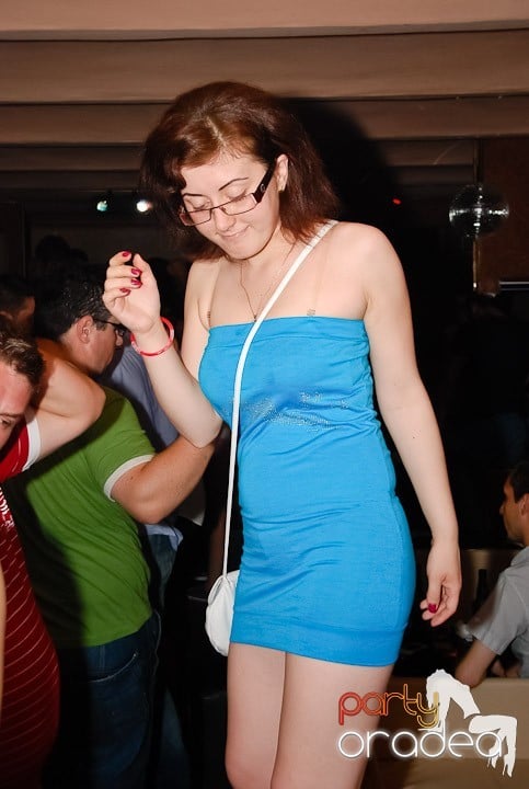 Super Party în Club Seven, 