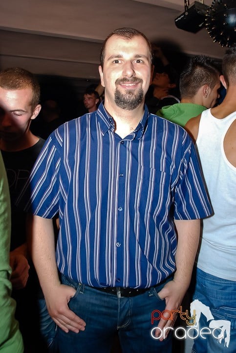 Super Party în Club Seven, 