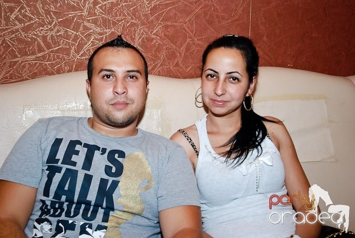 Super Party în Club Seven, 