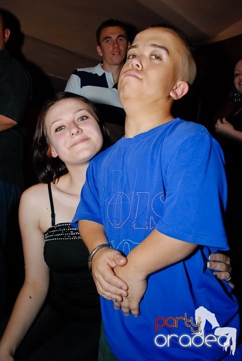 Super Party în Club Seven, 