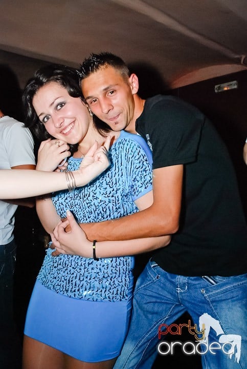 Super Party în Club Seven, 