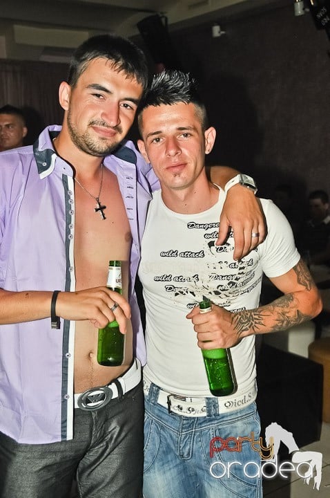 Super petercere în Rio Club, 