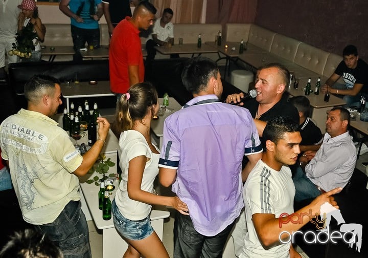 Super petercere în Rio Club, 