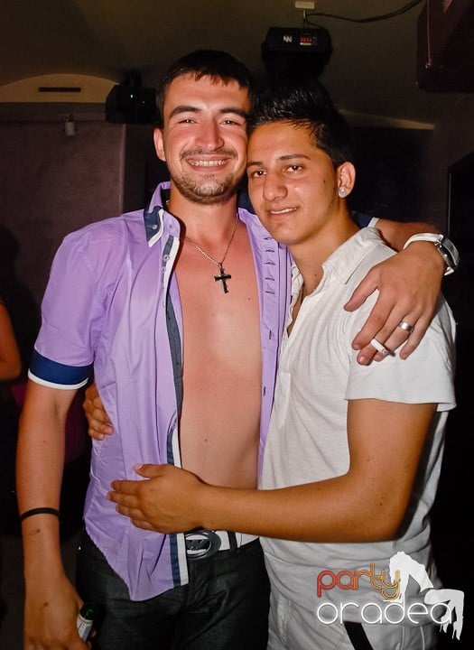 Super petercere în Rio Club, 