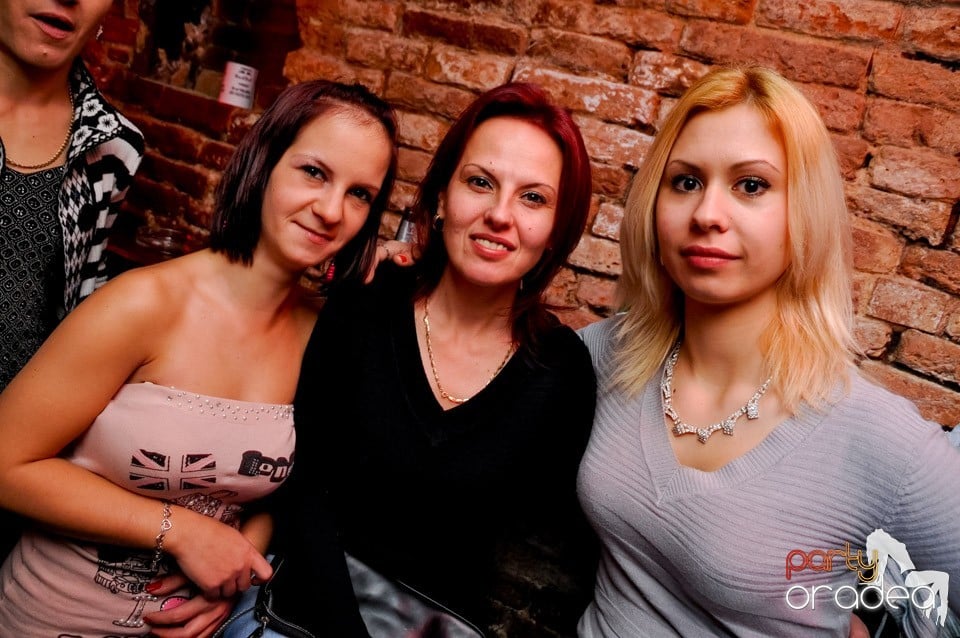 Surviviors' Night în Club Escape,