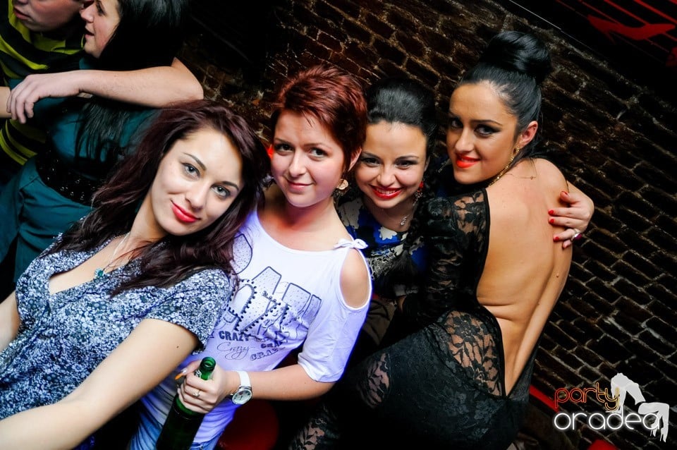Surviviors' Night în Club Escape,