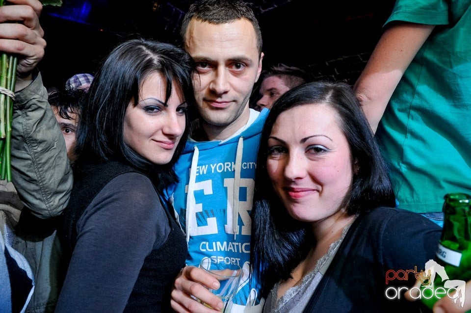 Surviviors' Night în Club Escape,