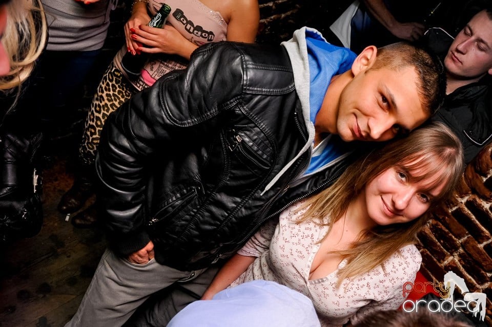 Surviviors' Night în Club Escape,