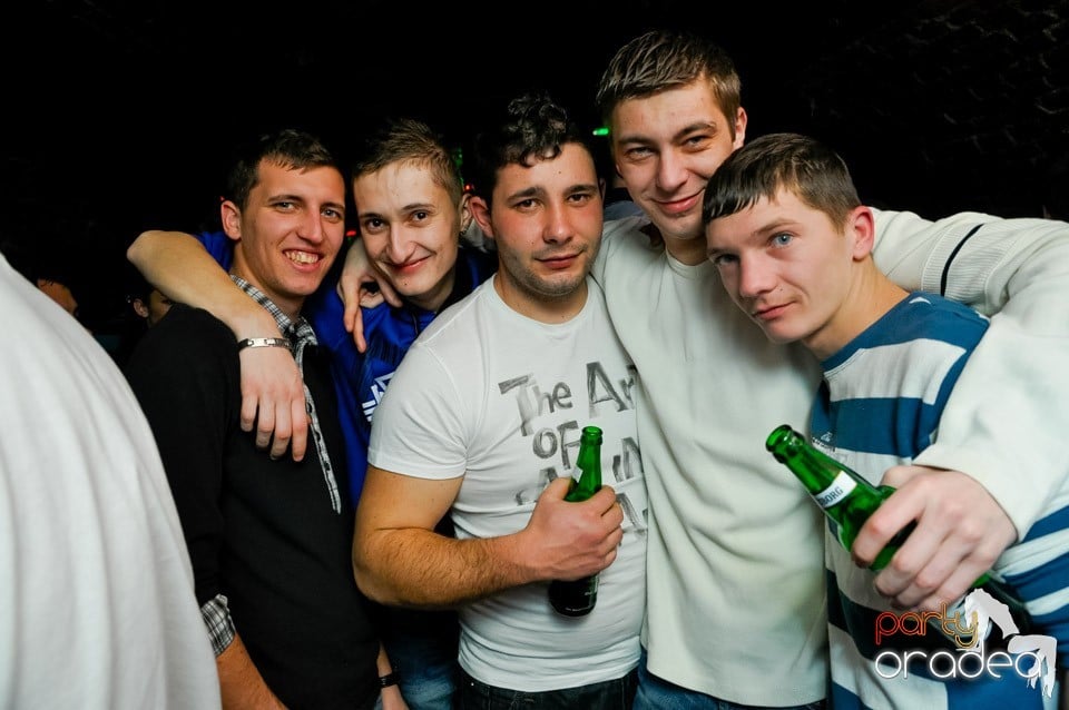 Surviviors' Night în Club Escape,