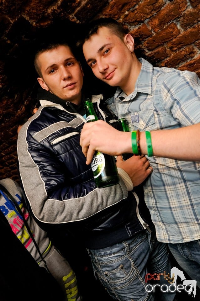 Surviviors' Night în Club Escape,