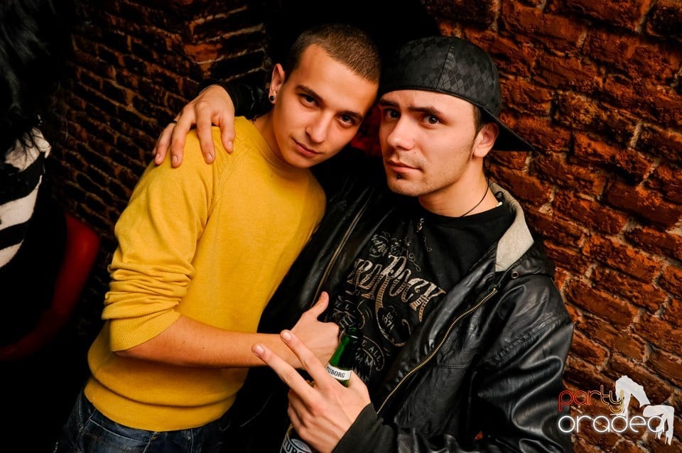 Surviviors' Night în Club Escape,