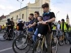 Sute de orădeni la Critical Mass