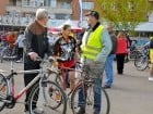 Sute de orădeni la Critical Mass