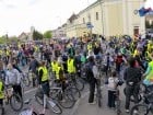 Sute de orădeni la Critical Mass