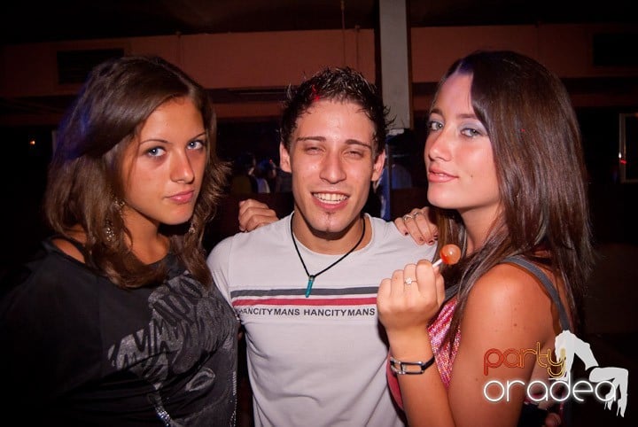 Sweet Sensation @ Club Seven,