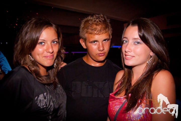 Sweet Sensation @ Club Seven,