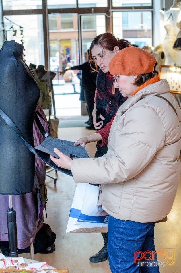 Târg de Mărţişor, Galeria de Arte Vizuale Oradea