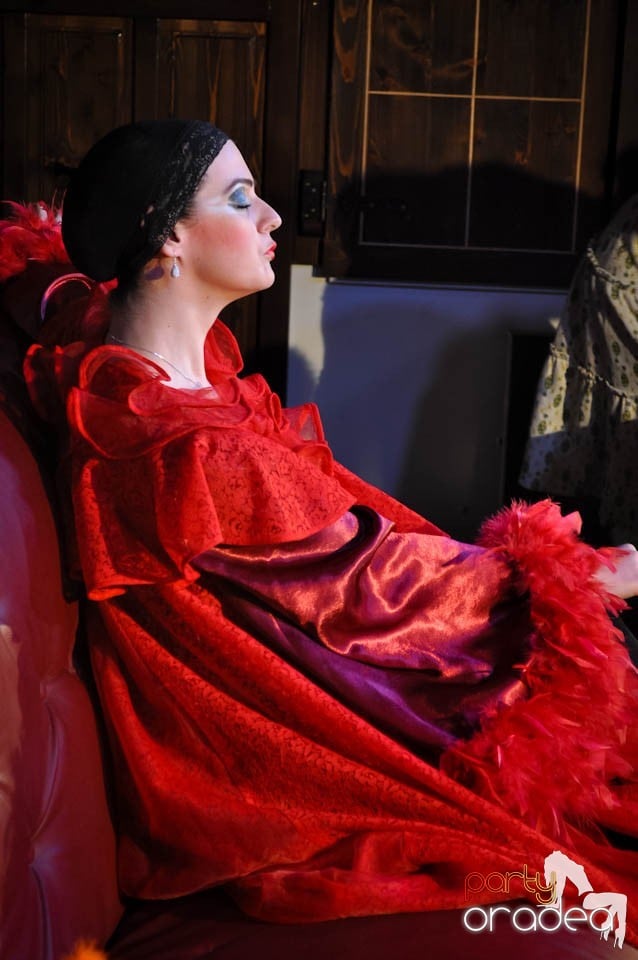 Teatru: