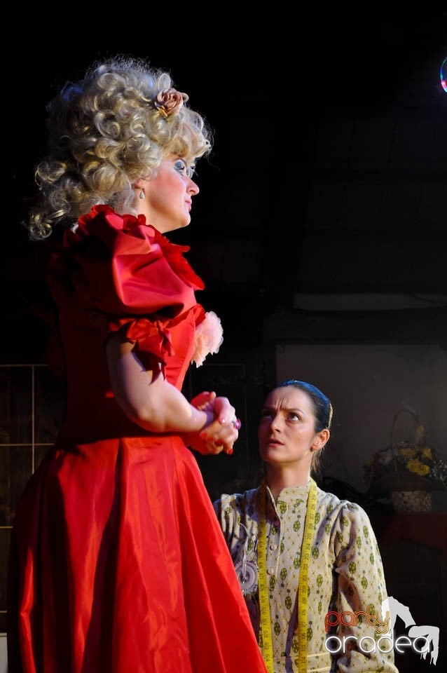 Teatru: