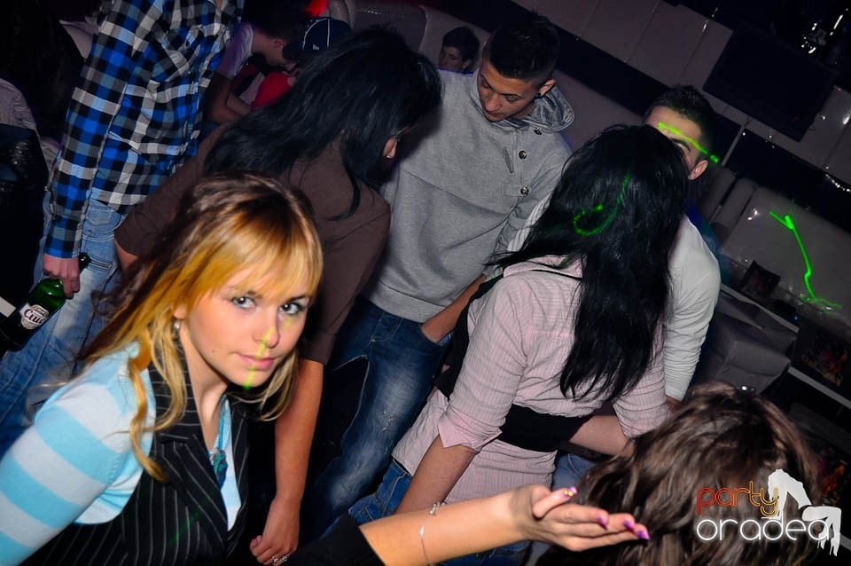 Tequila Party în Club Atti's, 