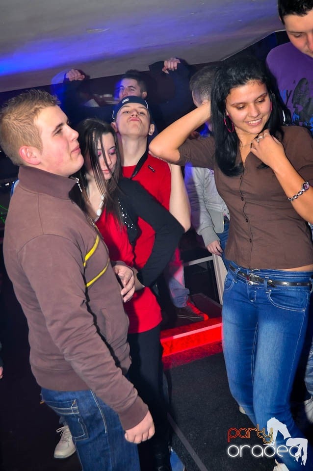 Tequila Party în Club Atti's, 