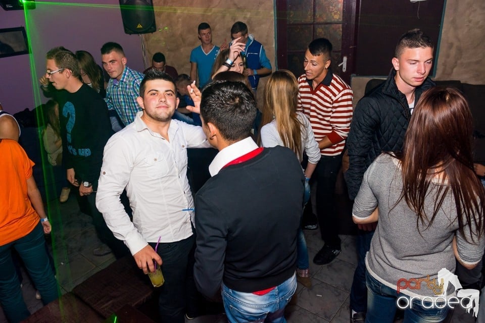 The Best Music Party with Dj Biro, 