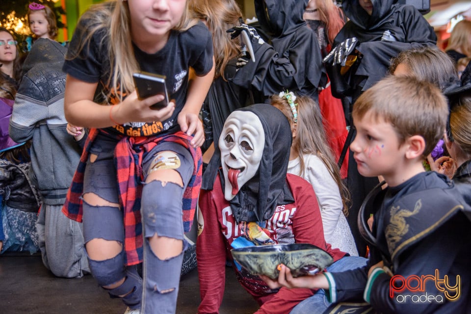 THE BOO HOO HOO CREW | FUNTASTIC HALLOWEEN, Lotus Center