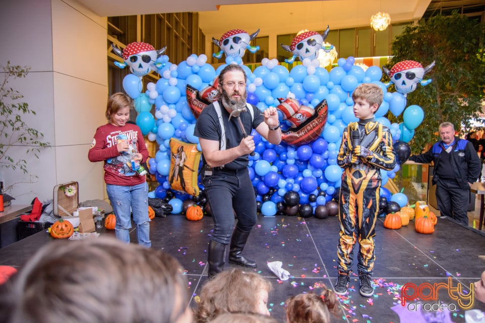 THE BOO HOO HOO CREW | FUNTASTIC HALLOWEEN, Lotus Center