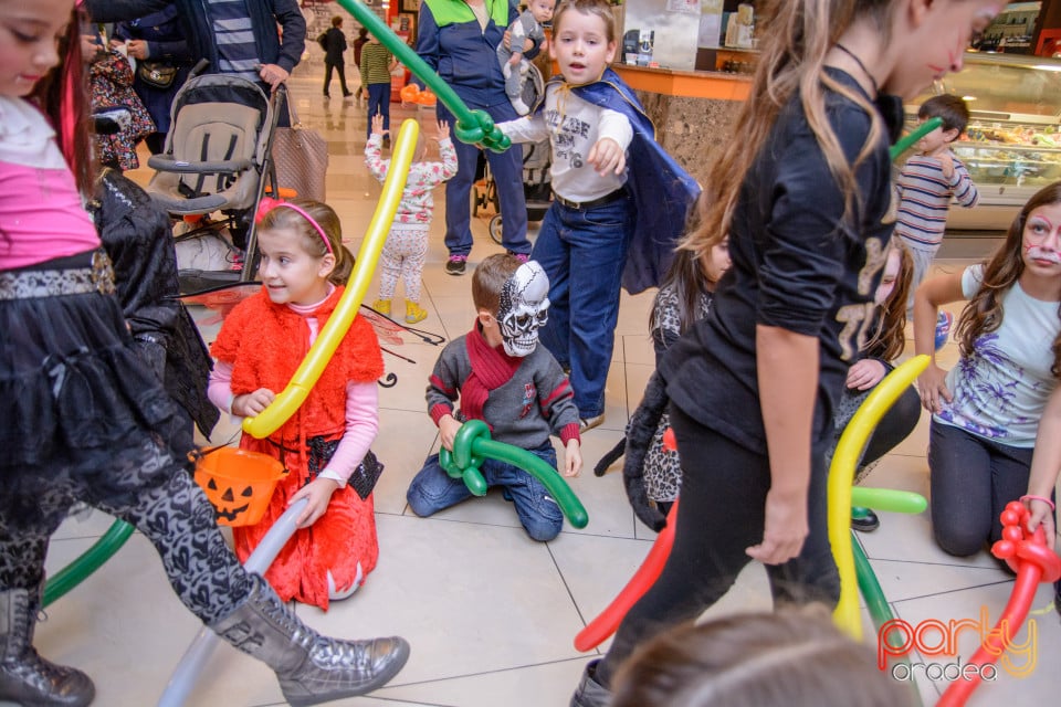 THE BOO HOO HOO CREW | FUNTASTIC HALLOWEEN, Lotus Center