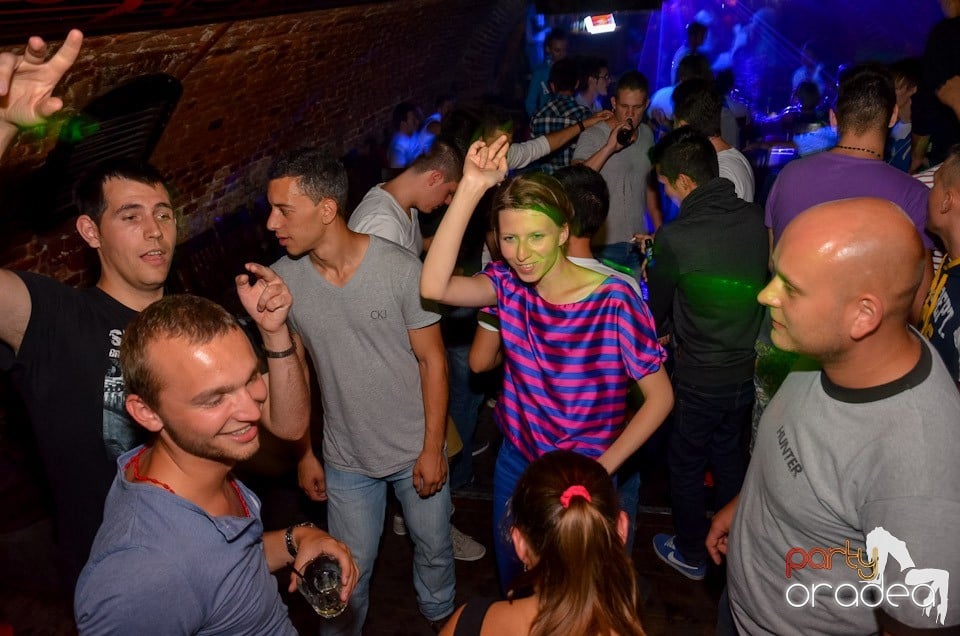 The Great Escape with Caveman, 