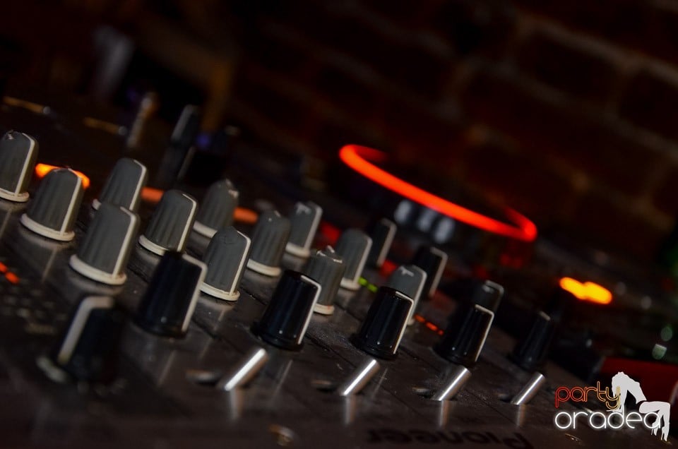 The Great Escape with Caveman, 