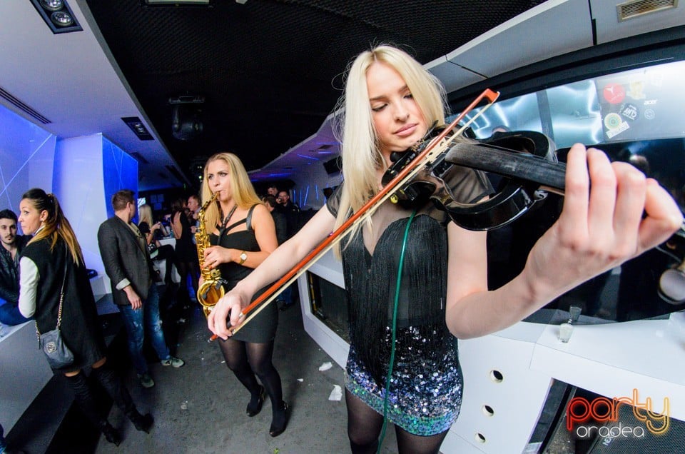 The Lady With The Sax & The Violin Girl,