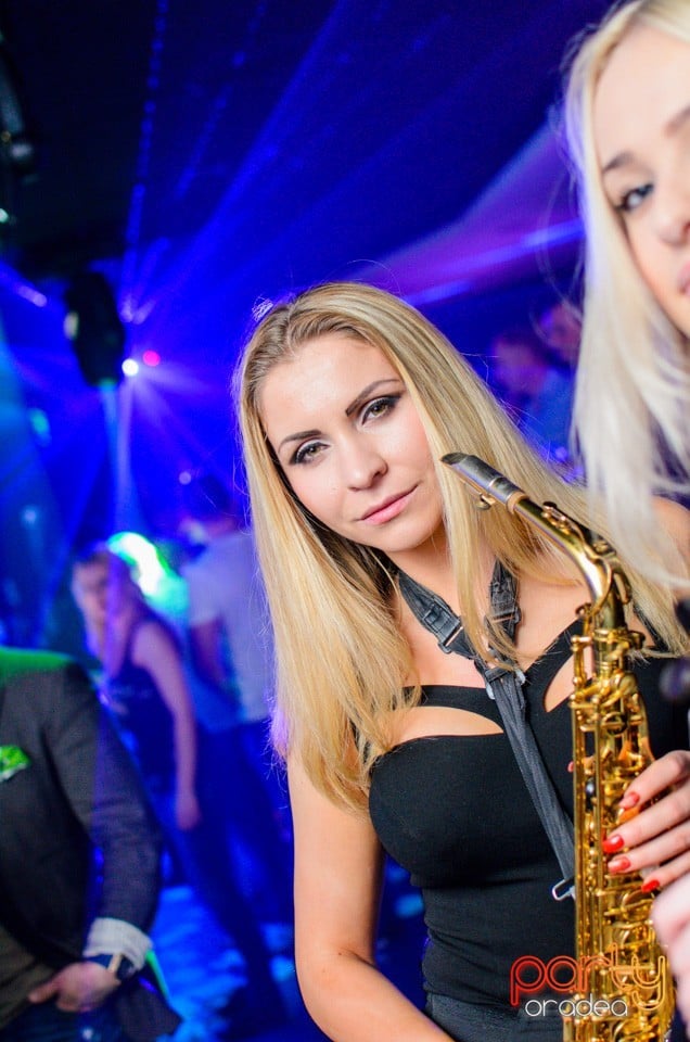 The Lady With The Sax & The Violin Girl,