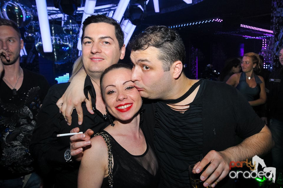 The One Café & Club presents Vera, 