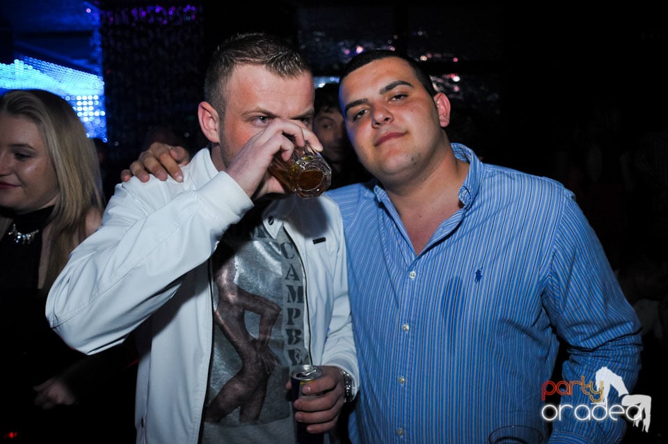 The One Café & Club presents Vera, 