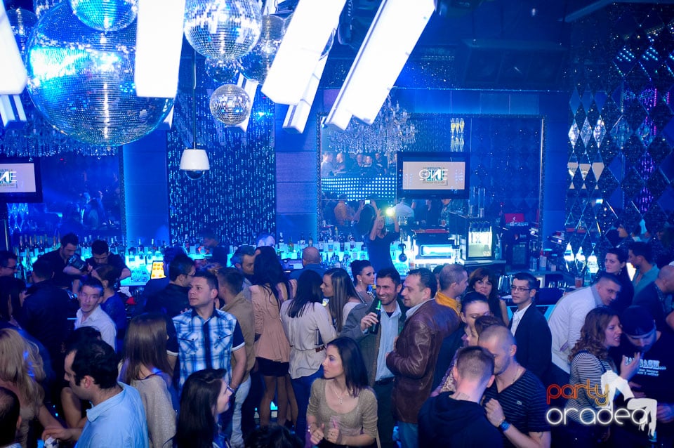 The One Café & Club presents Vera, 