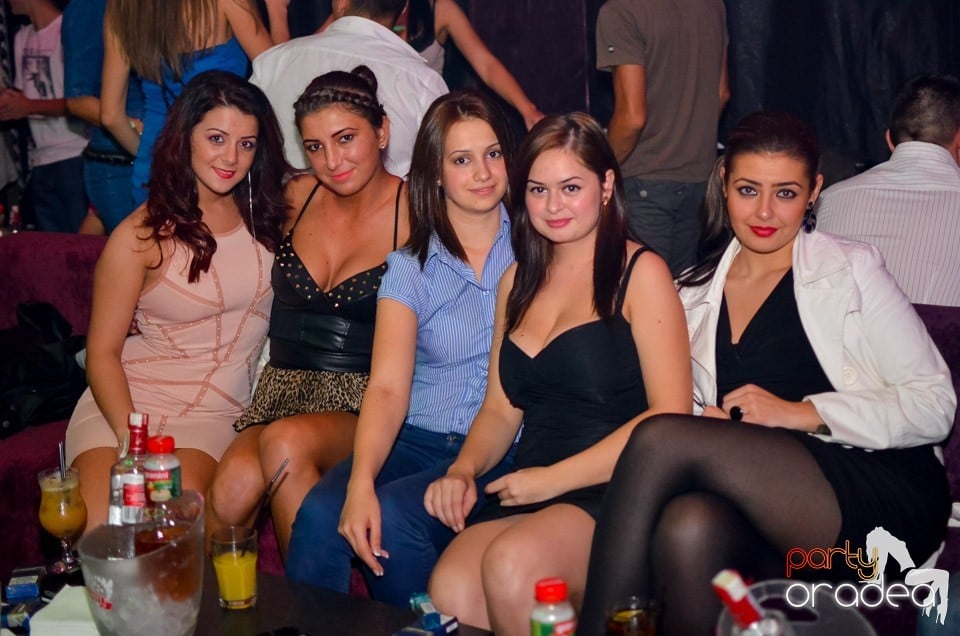 The One prezintă: Guess Who,