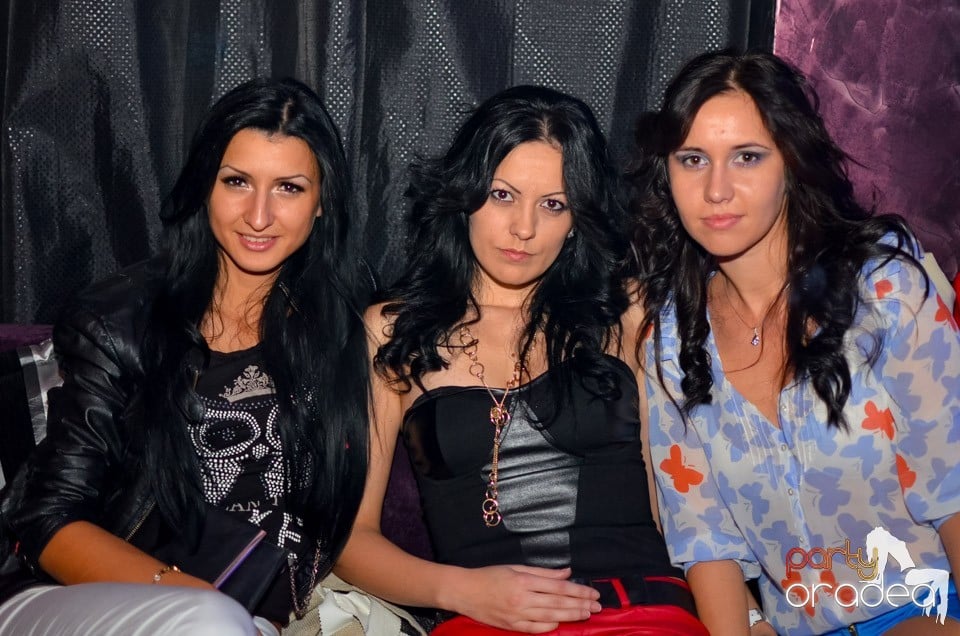 The One prezintă: Guess Who,