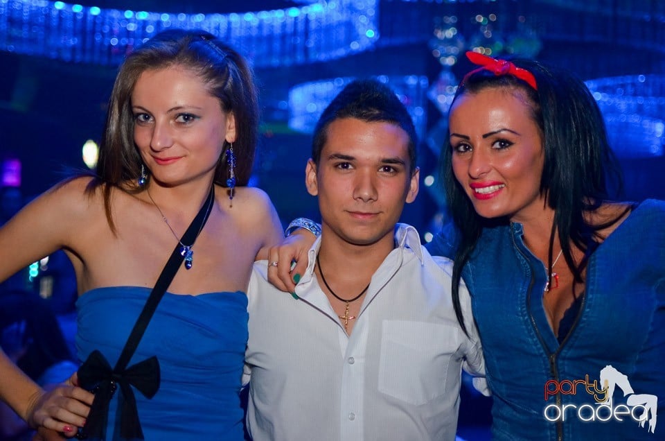 The One prezintă: Guess Who,