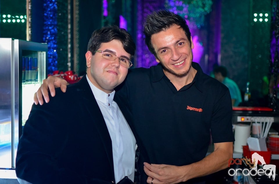 The One prezintă: Guess Who,
