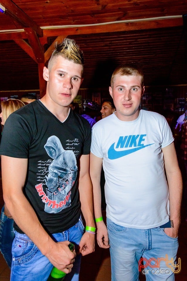 The return - Mc Lajcsak şi Dj White, 