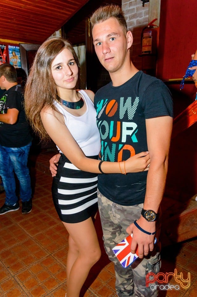 The return - Mc Lajcsak şi Dj White, 