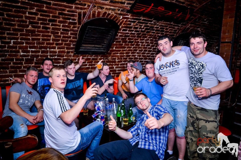 Thursday night party, 