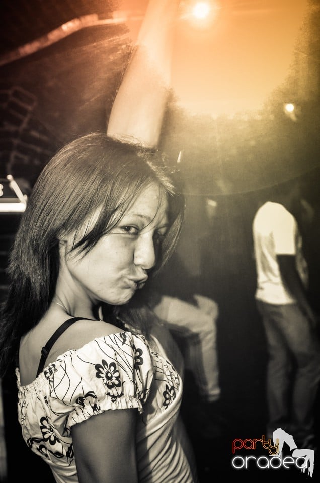 Thursday night party, 