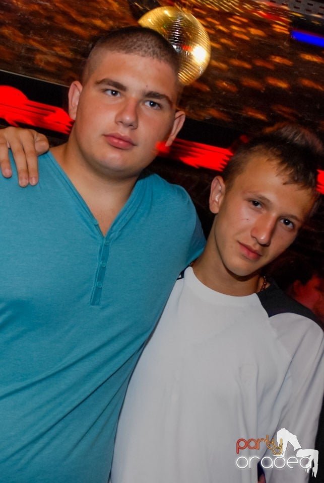 Thursday Party @ Club Escape, 