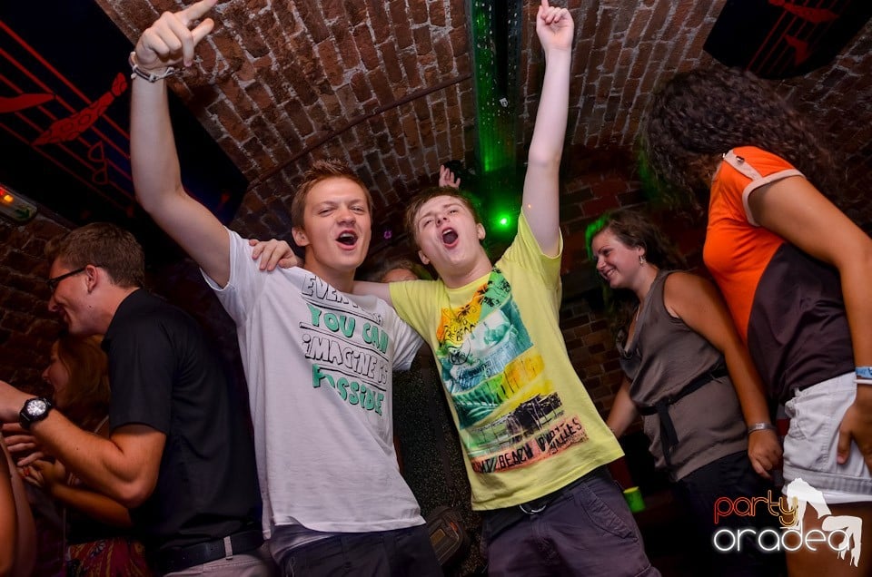 Thursday Party în Club Escape, 