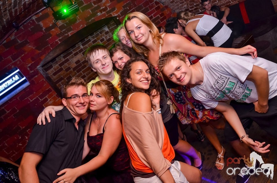 Thursday Party în Club Escape, 