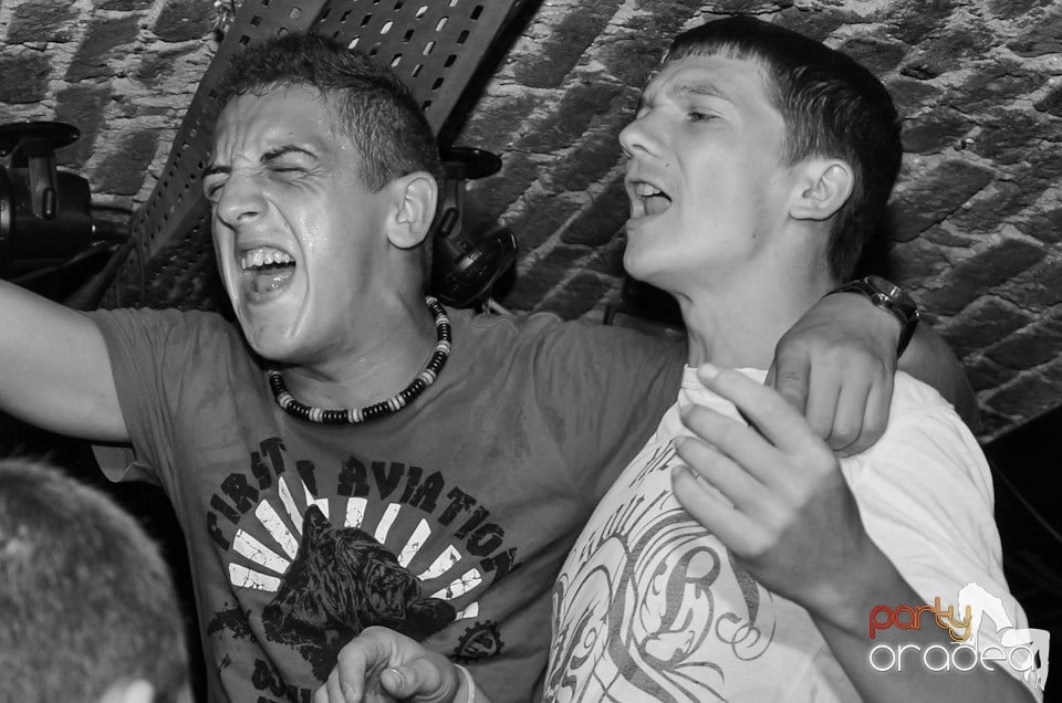 Thursday Party în Club Escape, 